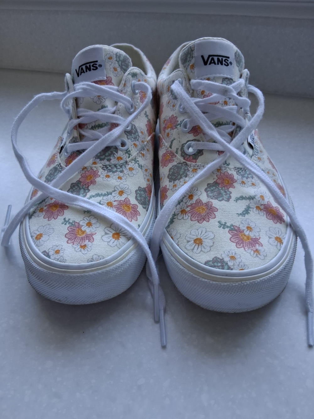 Vans Floral Canvas Low-Top Sneakers in White with Pink, Yellow & Green Accents - Picture 3 of 9